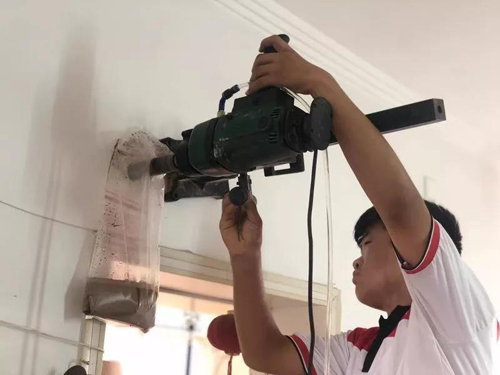 分期付款、簡(jiǎn)化手續(xù)、交叉施工…… 老舊小區(qū)供熱改造搭上“順風(fēng)車(chē)”